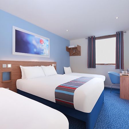Ramada Encore 米尔顿凯恩斯 外观 照片